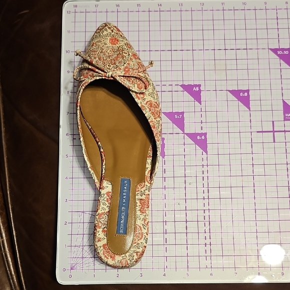 Marqaux Floral Print Leather Women's Mules - Picture 7 of 8